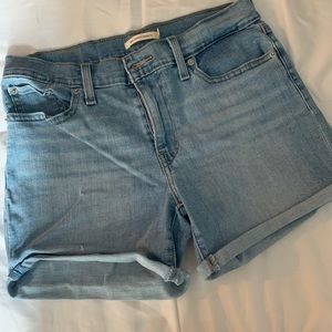 Levis shorts